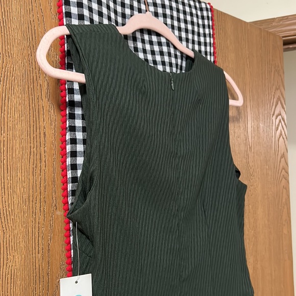 🌲 2 for $25 🌲▪️ STITCH FIX MARGARET M ▪️ Fitted Olive Green Dress - Picture 5 of 16